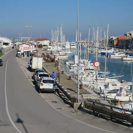 La Casetta Del Porto Lägenhet *